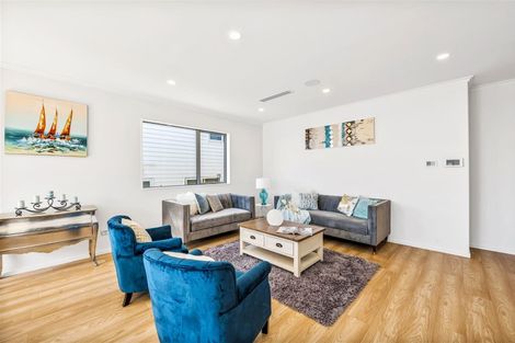 Photo of property in 7 Aklander Rise, Flat Bush, Auckland, 2019