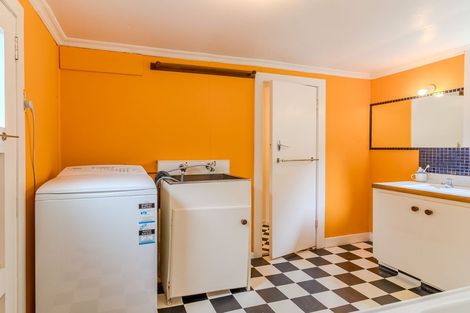 Photo of property in 7 Kellas Street, Macandrew Bay, Dunedin, 9014