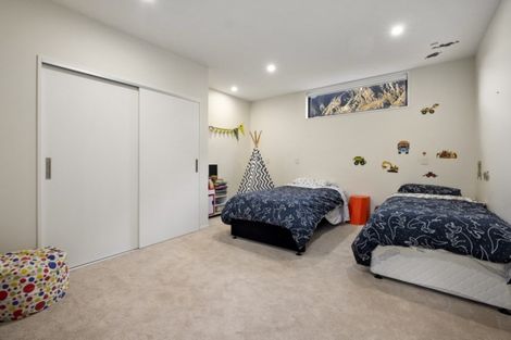 Photo of property in 10 Double Cone Road, Jacks Point, Queenstown, 9371