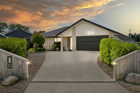 Photo of property in 28 Huka Heights Drive, Rangatira Park, Taupo, 3330