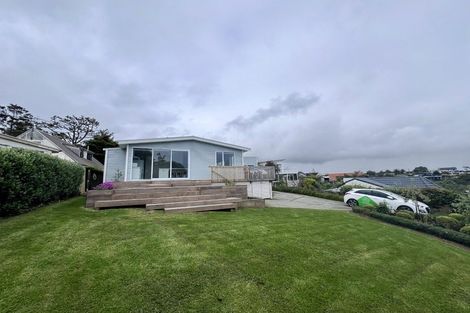 Photo of property in 70a Vipond Road, Stanmore Bay, Whangaparaoa, 0932