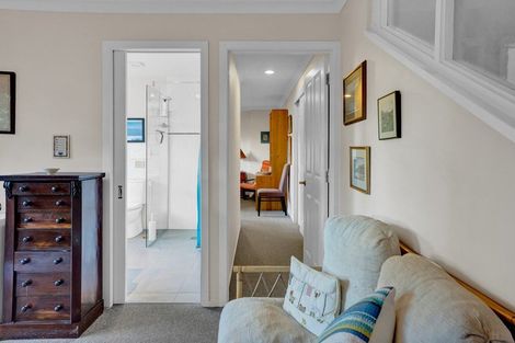 Photo of property in 127 Wairau Road, Oakura, 4314