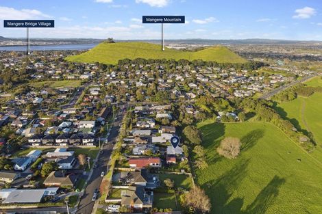 Photo of property in 14a Wellesley Road, Mangere Bridge, Auckland, 2022