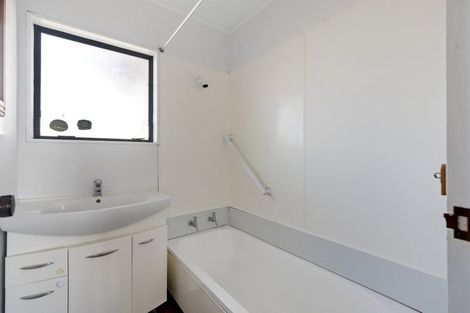 Photo of property in 1/20 Hatherley Place, Clendon Park, Auckland, 2103