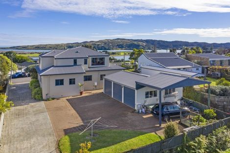 Photo of property in 49 Norrie Avenue, Raglan, 3225