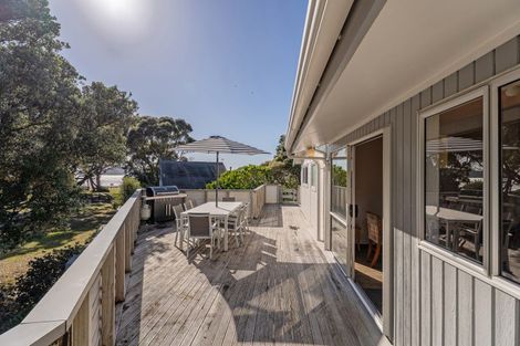 Photo of property in 32 Mccall Avenue, Pauanui, Hikuai, 3579