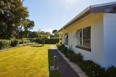 Photo of property in 702 State Highway 1, Peketa, Kaikoura, 7374