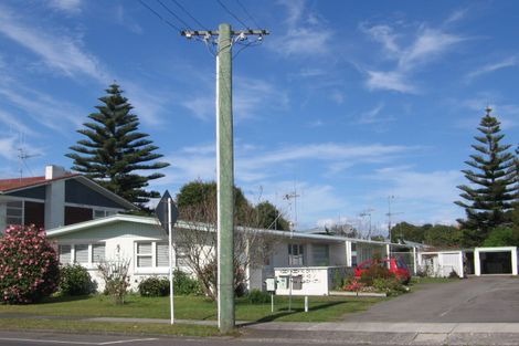 Photo of property in 92 Ngatai Road, Otumoetai, Tauranga, 3110