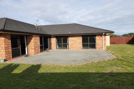 Photo of property in 170 Milne Drive, Paraparaumu, 5032