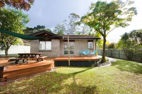 Photo of property in 76 Birdwood Road, Swanson, Auckland, 0612
