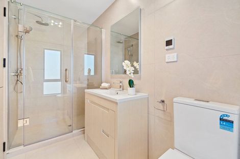 Photo of property in 14 Glann Lane, Flat Bush, 2019