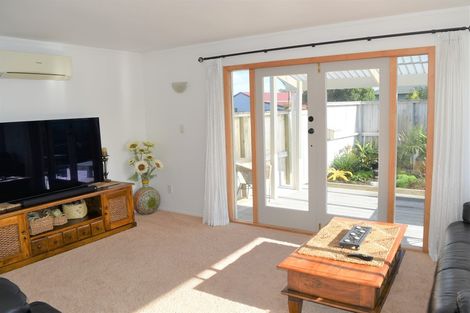 Photo of property in 11a Taupo Avenue, Mount Maunganui, 3116