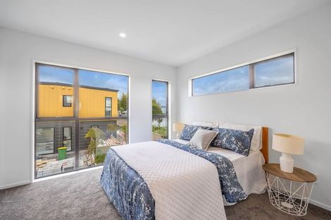 Photo of property in 2/28 Vodanovich Road, Te Atatu South, Auckland, 0610