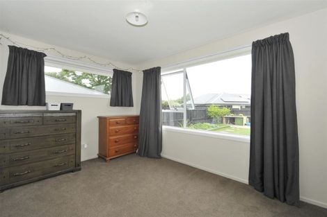 Photo of property in 167 Queenspark Drive, Parklands, Christchurch, 8083
