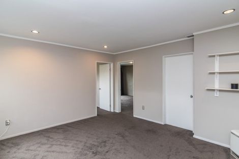 Photo of property in 18 Realm Drive, Paraparaumu, 5032