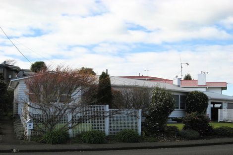 Photo of property in 11 Highbury Drive, Levin, 5510