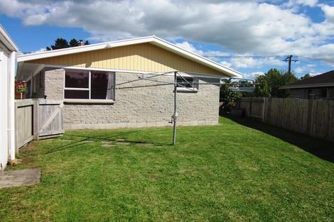 Photo of property in 15 Dermont Street, Bader, Hamilton, 3206