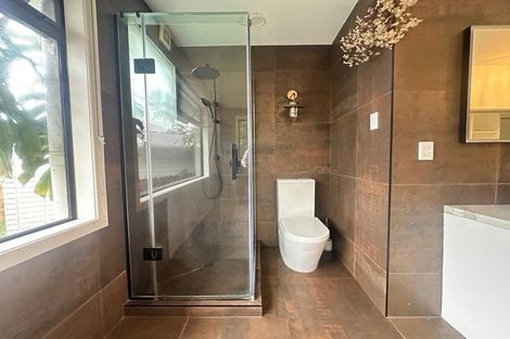 Photo of property in 24b Duncan Avenue, Te Atatu South, Auckland, 0610