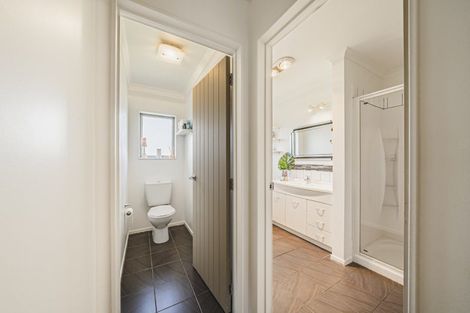 Photo of property in 28a Jules Crescent, Bell Block, New Plymouth, 4312