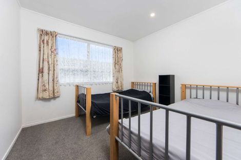 Photo of property in 3/124 Hutchinson Avenue, New Lynn, Auckland, 0600