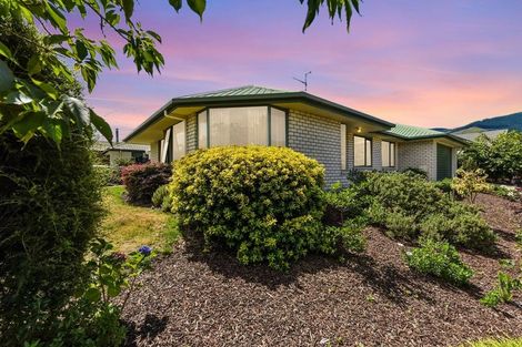 Photo of property in 27 Kingsford Drive, Stoke, Nelson, 7011