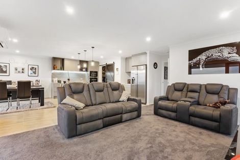 Photo of property in 11 Crickett Lane, Pokeno, 2471