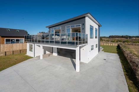 Photo of property in 30 Wai Terrace, Wharewaka, Taupo, 3330