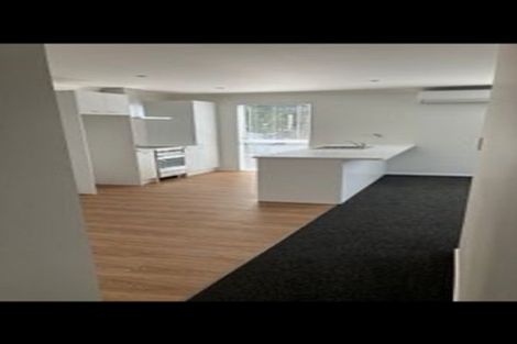 Photo of property in 15 Lysander Crescent, Beach Haven, Auckland, 0626