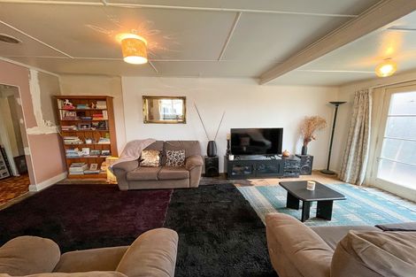 Photo of property in 18 Lewin Street, Balclutha, 9230