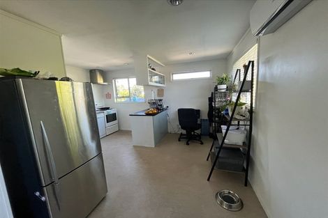 Photo of property in 56 Zita Maria Drive, Massey, Auckland, 0614