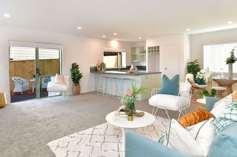 Photo of property in 2/77 Marlborough Avenue, Glenfield, Auckland, 0629