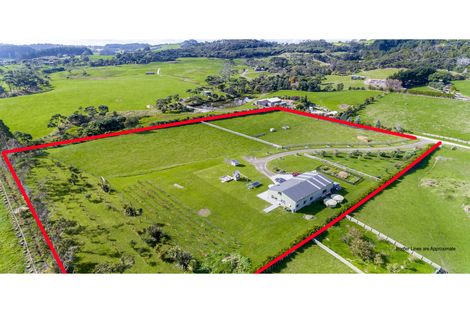 Photo of property in 245a Muriwai Valley Road, Muriwai, Waimauku, 0881