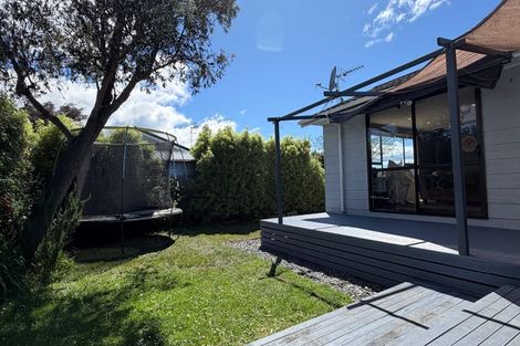 Photo of property in 25a Jeffares Place, Taradale, Napier, 4112