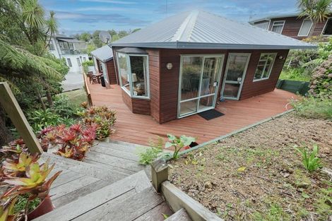 Photo of property in 41 Hythe Terrace, Mairangi Bay, Auckland, 0630