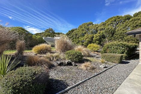 Photo of property in 12 Lacebark Drive, Kinloch, Taupo, 3377
