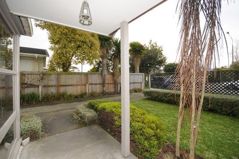 Photo of property in 91 Memorial Avenue, Ilam, Christchurch, 8053
