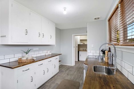 Photo of property in 250 Grimseys Road, Redwood, Christchurch, 8051