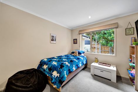 Photo of property in 13b Heta Road, Highlands Park, New Plymouth, 4312