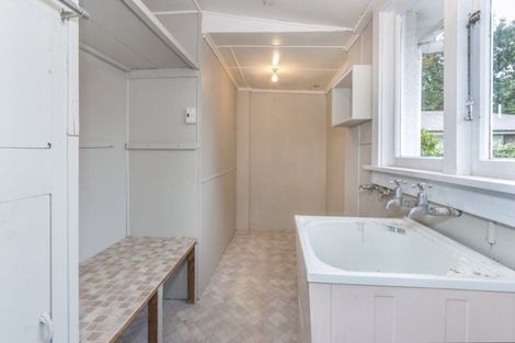 Photo of property in 36 Moreland Avenue, Papanui, Christchurch, 8053