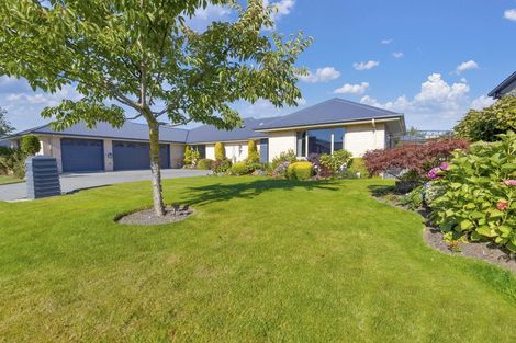 Photo of property in 59 Sequoia Way, Rangiora, 7400