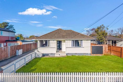 Photo of property in 24 Orontes Street, Shirley, Christchurch, 8013