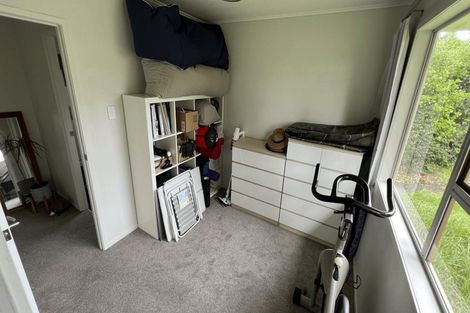 Photo of property in 31 Pipitea Place, Massey, Auckland, 0614