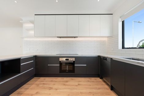 Photo of property in 41a Kikorangi Drive, Wainui, 0992