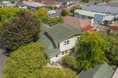 Photo of property in 31 Holyoake Crescent, Avalon, Lower Hutt, 5011