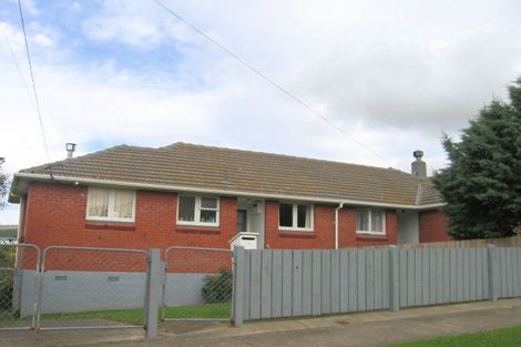 Photo of property in 26 Davidson Crescent, Tawa, Wellington, 5028