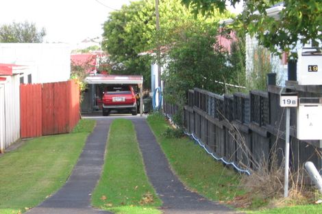 Photo of property in 19a Coniston Avenue, Te Atatu South, Auckland, 0610