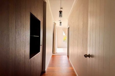 Photo of property in 10 Whiteways Drive, Dairy Flat, Albany, 0792