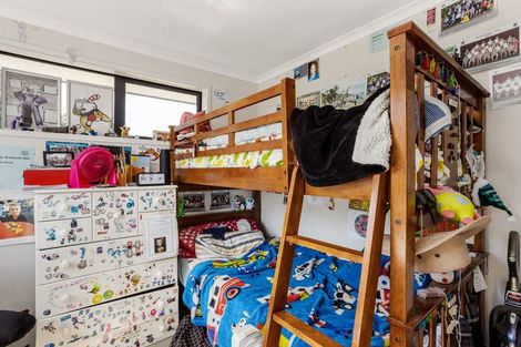 Photo of property in 22 Bridle Way, Omokoroa, 3114