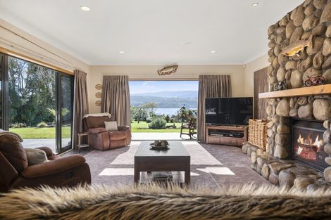 Photo of property in 297 Spencer Road, Lake Tarawera, Rotorua, 3076