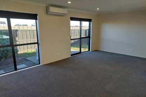 Photo of property in 30 Brian Keogh Lane, Wigram, Christchurch, 8025